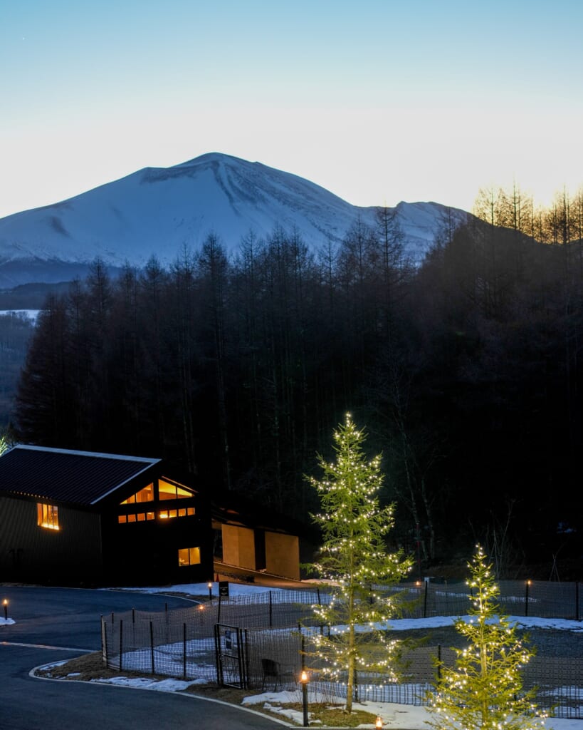 クリスマスシーズンのあさま空山望