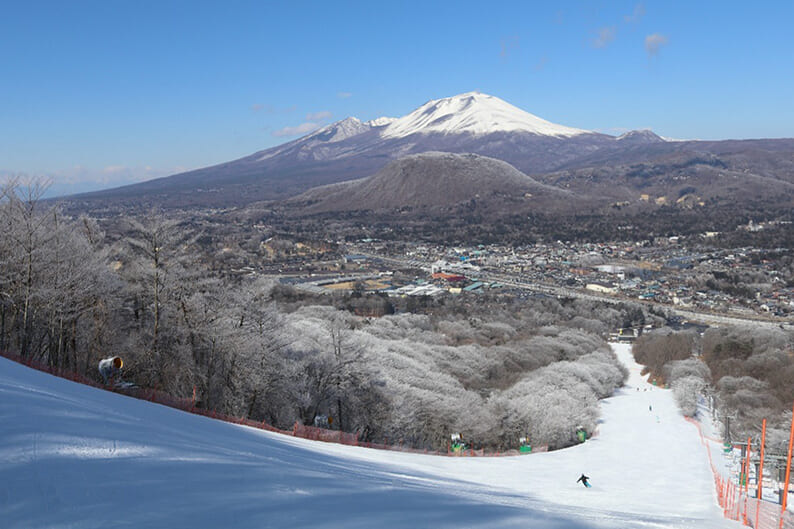 軽井沢の観光スポットの軽井沢プリンスホテルスキー場